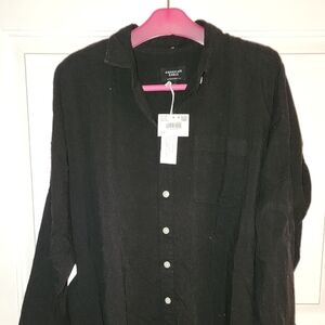 American Eagle Outfitters Black Button Down Shirt